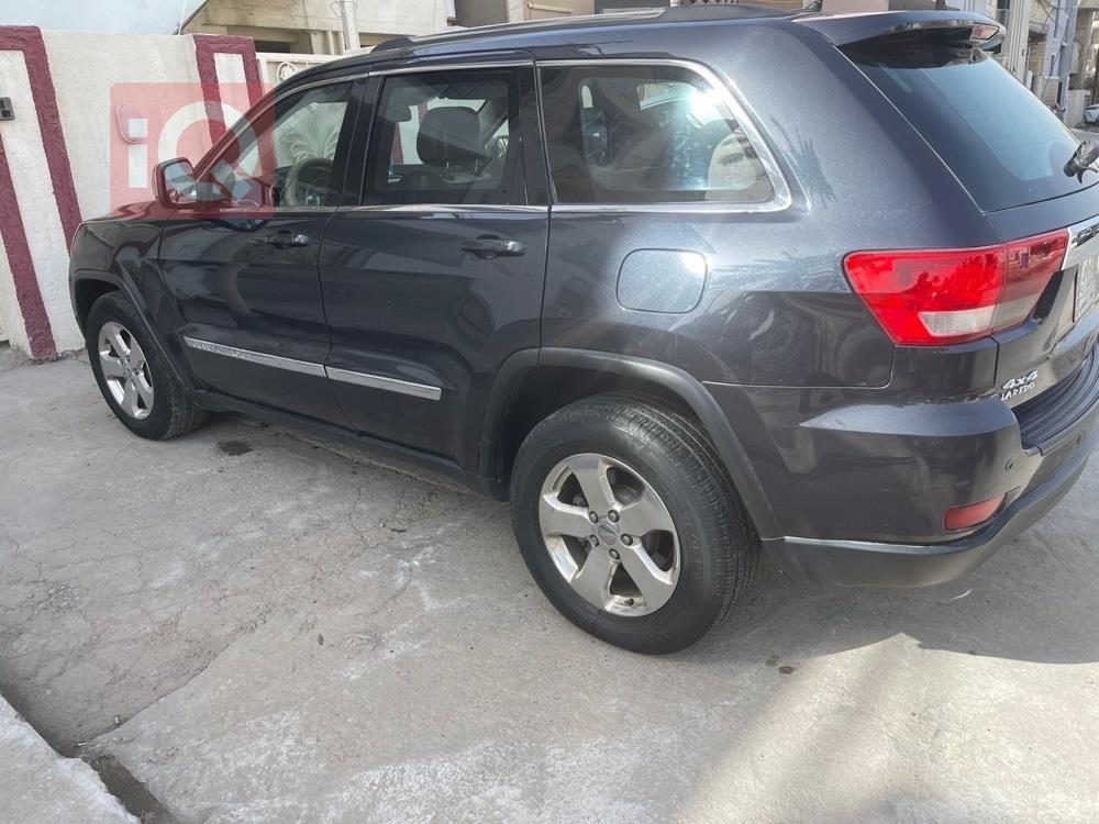 جيب جراند شيروكي